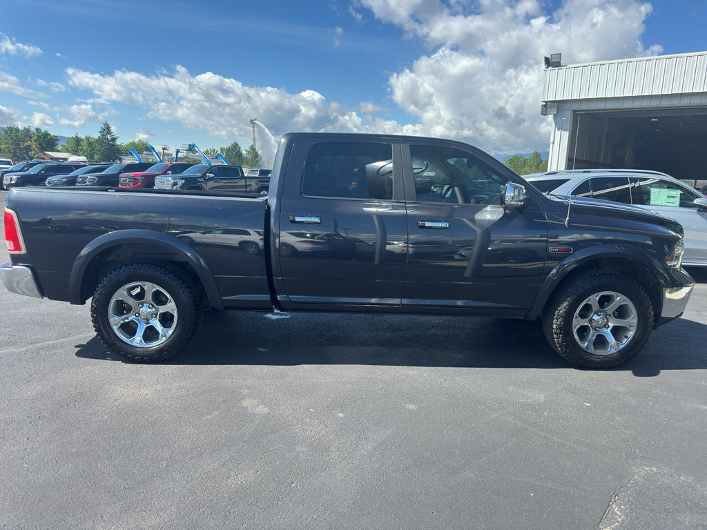 Used 2016 RAM 1500 Laramie w/ Convenience Group AWD/4WD image 6