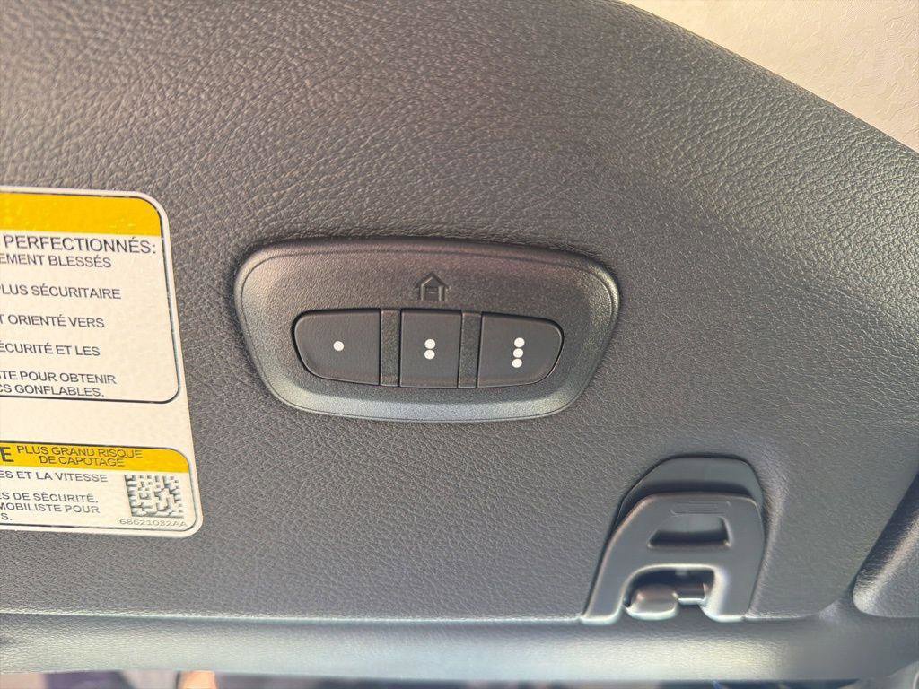 New 2026 Jeep Gladiator Sport AWD/4WD image 39