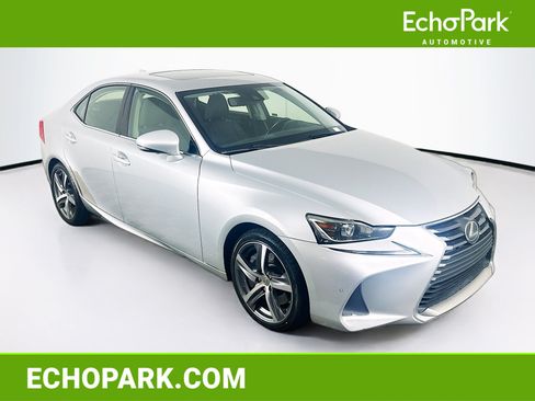 Used 2017 Lexus IS 200t w/ Premium Package RWD image 1