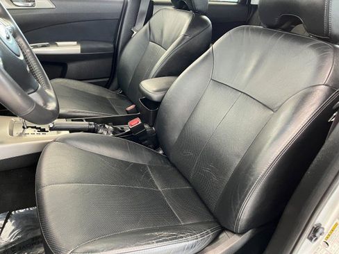 Used 2010 Subaru Forester 2.5X Limited image 10