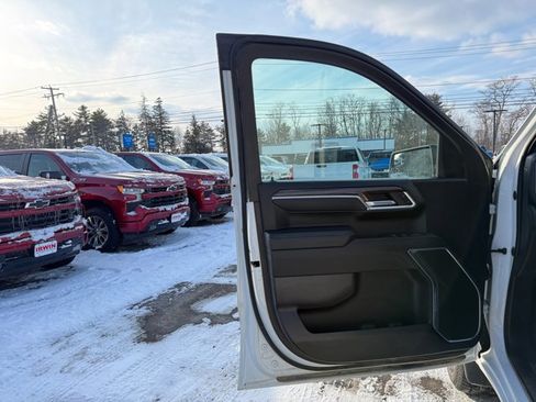 Certified 2022 Chevrolet Silverado 1500 RST w/ Z71 Off-Road Package image 23