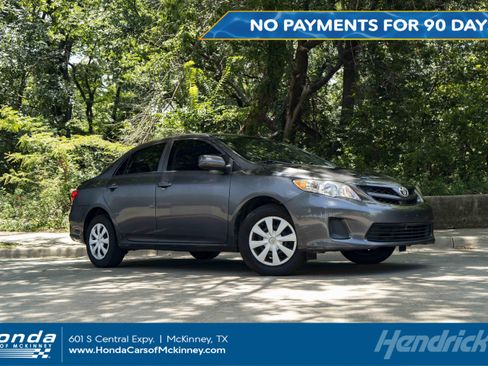 Used 2013 Toyota Corolla L FWD image 1
