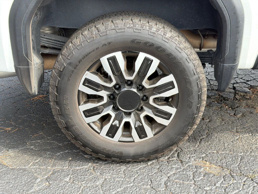 Used 2025 GMC Sierra 2500 Pro AWD/4WD image 21
