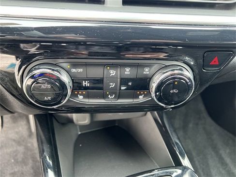 Certified 2024 Chevrolet Trax RS w/ Driver Confidence Package image 15