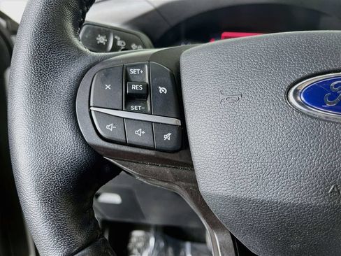 Used 2020 Ford Explorer XLT w/ Equipment Group 202A AWD/4WD image 15