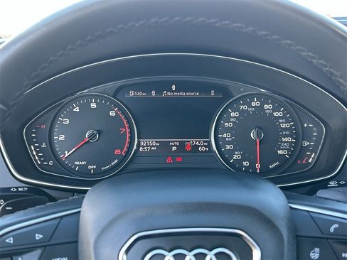 Used 2022 Audi Q5 2.0T Premium image 28