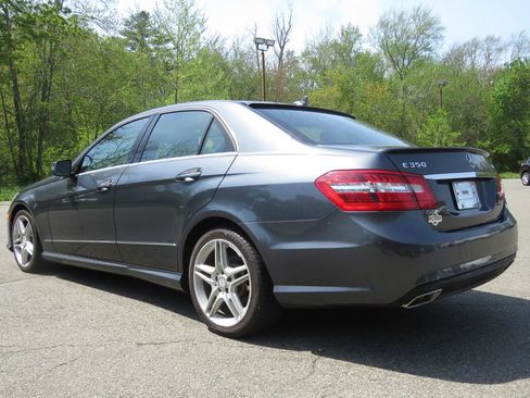 Used 2013 Mercedes-Benz E 350 4MATIC Sedan image 7