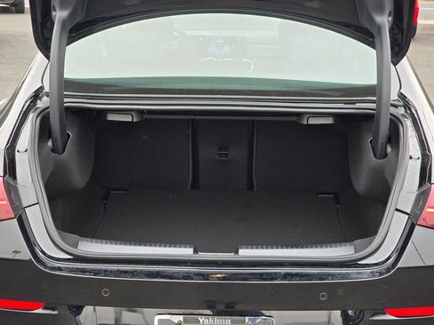 New 2025 Mercedes-Benz CLA 250 4MATIC image 14