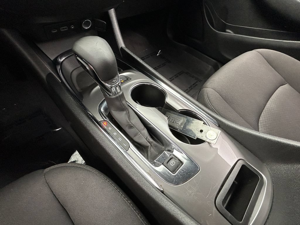 Used 2024 Chevrolet Malibu LT FWD image 37