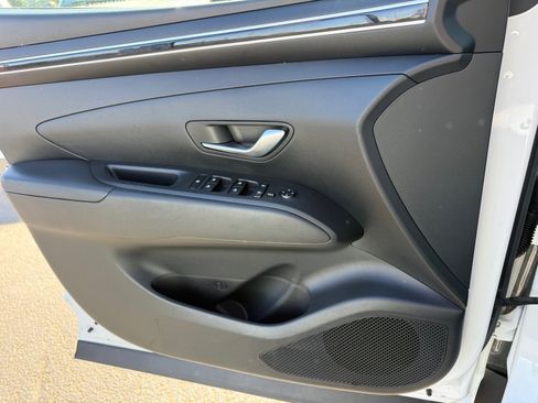 Used 2022 Hyundai Tucson SE AWD/4WD image 20