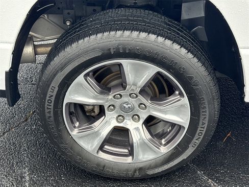 Used 2024 RAM 1500 Laramie image 17