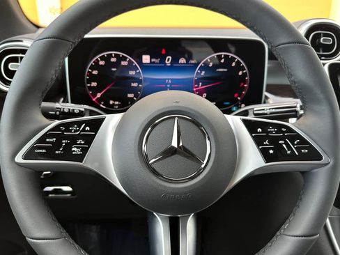 New 2026 Mercedes-Benz GLC 300 4MATIC image 23