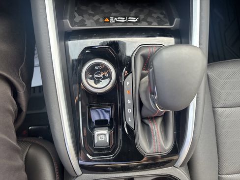 New 2026 Chevrolet Colorado Z71 w/ Z71 Convenience Package 2 image 23