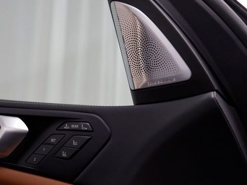 New 2026 BMW X7 M60i AWD/4WD image 7