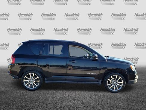 Used 2016 Jeep Compass High Altitude AWD/4WD image 8