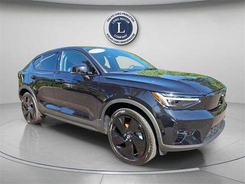 Certified 2025 Volvo EC40 Ultra image 1