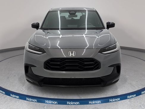 Used 2024 Honda HR-V Sport image 3