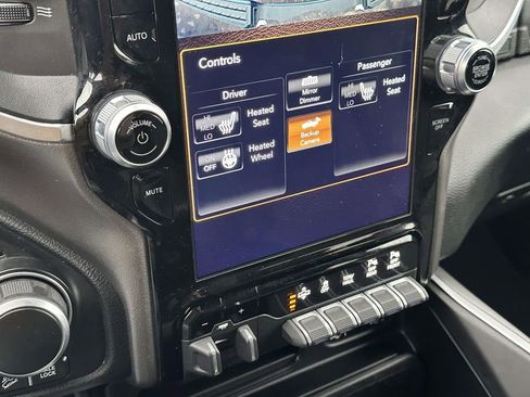 Used 2020 RAM 1500 Big Horn AWD/4WD image 30