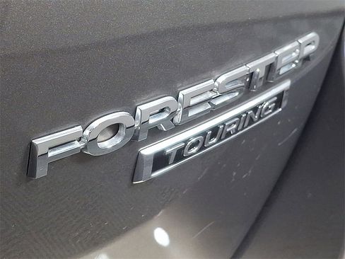 Used 2021 Subaru Forester Touring image 32