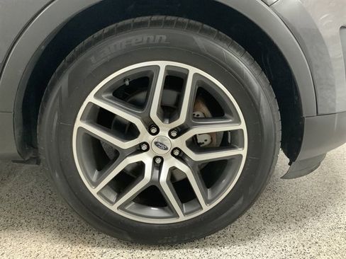 Used 2017 Ford Explorer Sport AWD/4WD image 18