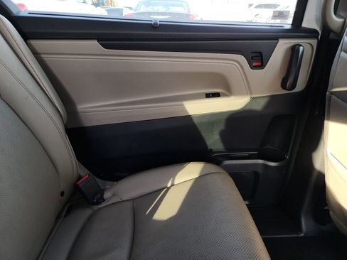 Used 2023 Honda Odyssey Elite image 23
