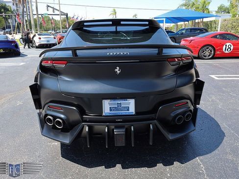 Used 2023 Ferrari Purosangue AWD/4WD image 8