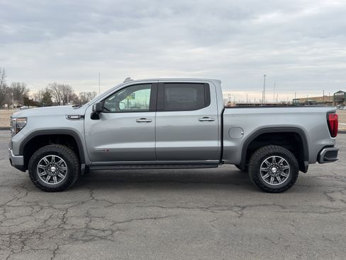 New 2026 GMC Sierra 1500 AT4 w/ AT4 Premium Package image 10