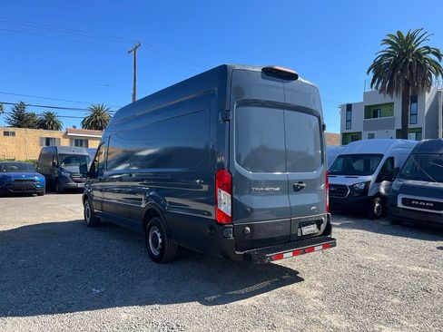 Used 2019 Ford Transit 250 148 High Roof Extended RWD image 5
