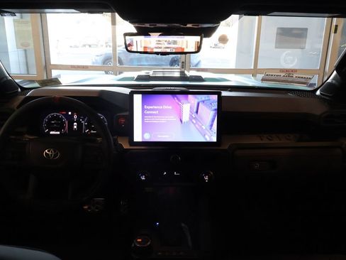 Used 2026 Toyota Tacoma TRD Pro AWD/4WD image 7