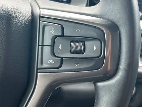 Used 2023 Chevrolet Silverado 1500 High Country w/ High Country Premium Package AWD/4WD image 39