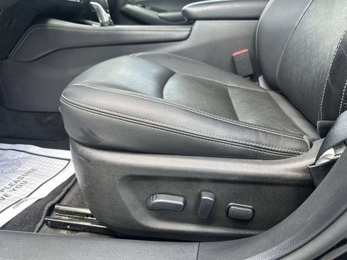 Used 2023 Nissan Altima 2.5 SL FWD image 16