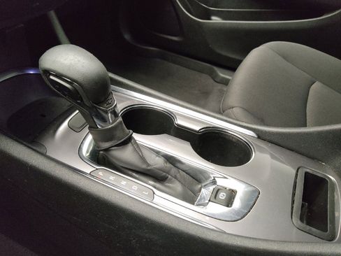 Used 2023 Chevrolet Malibu LT FWD image 26