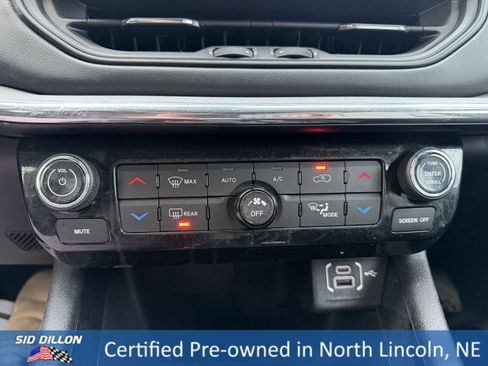 Used 2022 Jeep Compass Limited image 17