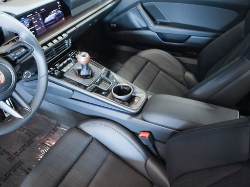 New 2026 Porsche 911 Carrera T image 23