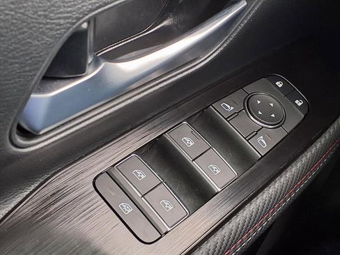 New 2026 Nissan Kicks SR w/ SR Premium Package image 19