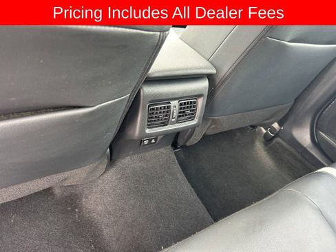 Used 2025 Toyota Camry SE FWD image 14
