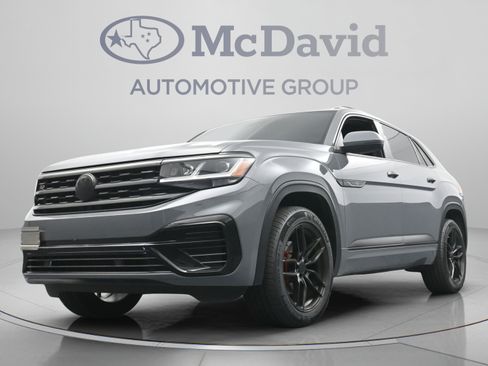 Used 2020 Volkswagen Atlas Cross Sport SEL R-Line FWD image 27