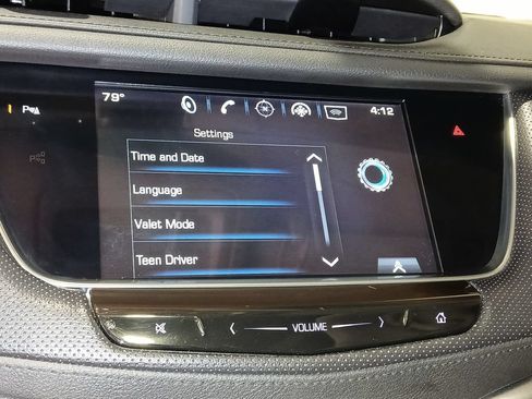 Used 2017 Cadillac XT5 Luxury FWD image 25