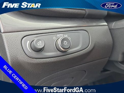 Used 2020 Buick Encore Preferred FWD image 26