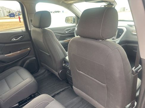 Used 2023 GMC Acadia SLE w/ Driver Convenience Package image 39