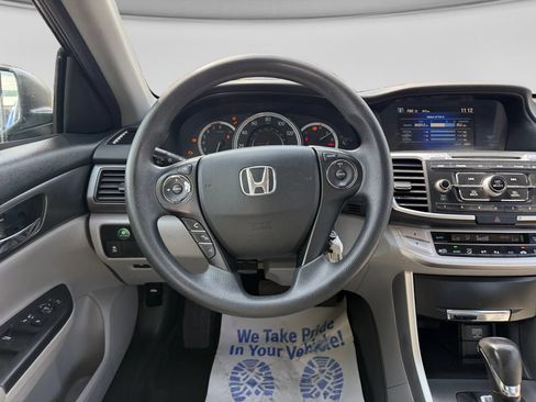 Used 2013 Honda Accord LX image 15