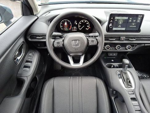 New 2026 Honda HR-V EX-L image 8