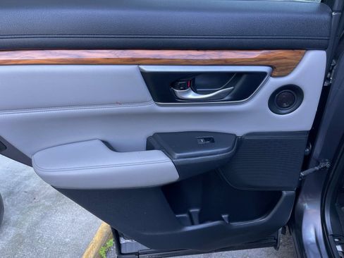 Used 2017 Honda CR-V EX-L image 17