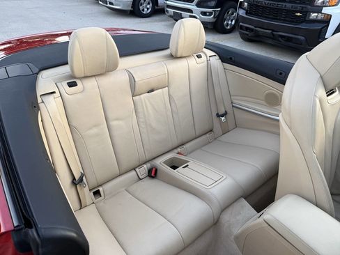 Used 2014 BMW 428i xDrive Convertible AWD/4WD image 16
