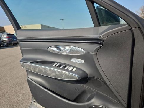 Used 2024 Genesis GV70 3.5T Sport w/ Sport Advanced Package image 20