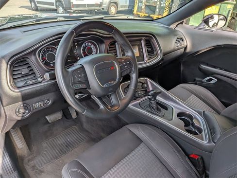 Used 2015 Dodge Challenger R/T w/ Quick Order Package 28B R/T image 10