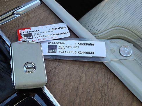 Used 2019 Volvo XC90 T6 Inscription w/ Advanced Package image 34