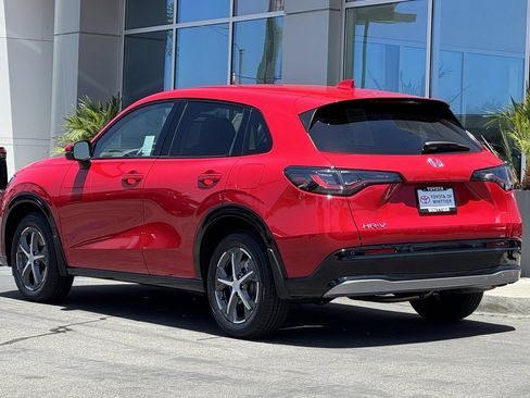 Used 2024 Honda HR-V EX-L image 7