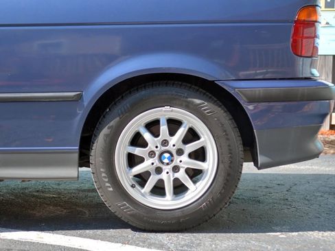 Used 1995 BMW 318ti 318ti 2dr Hatchback image 10