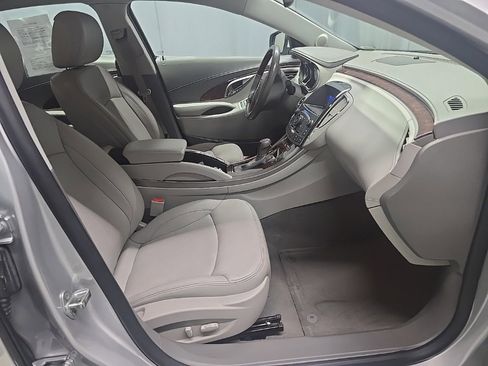 Used 2010 Buick LaCrosse CXL w/ Luxury Package image 5